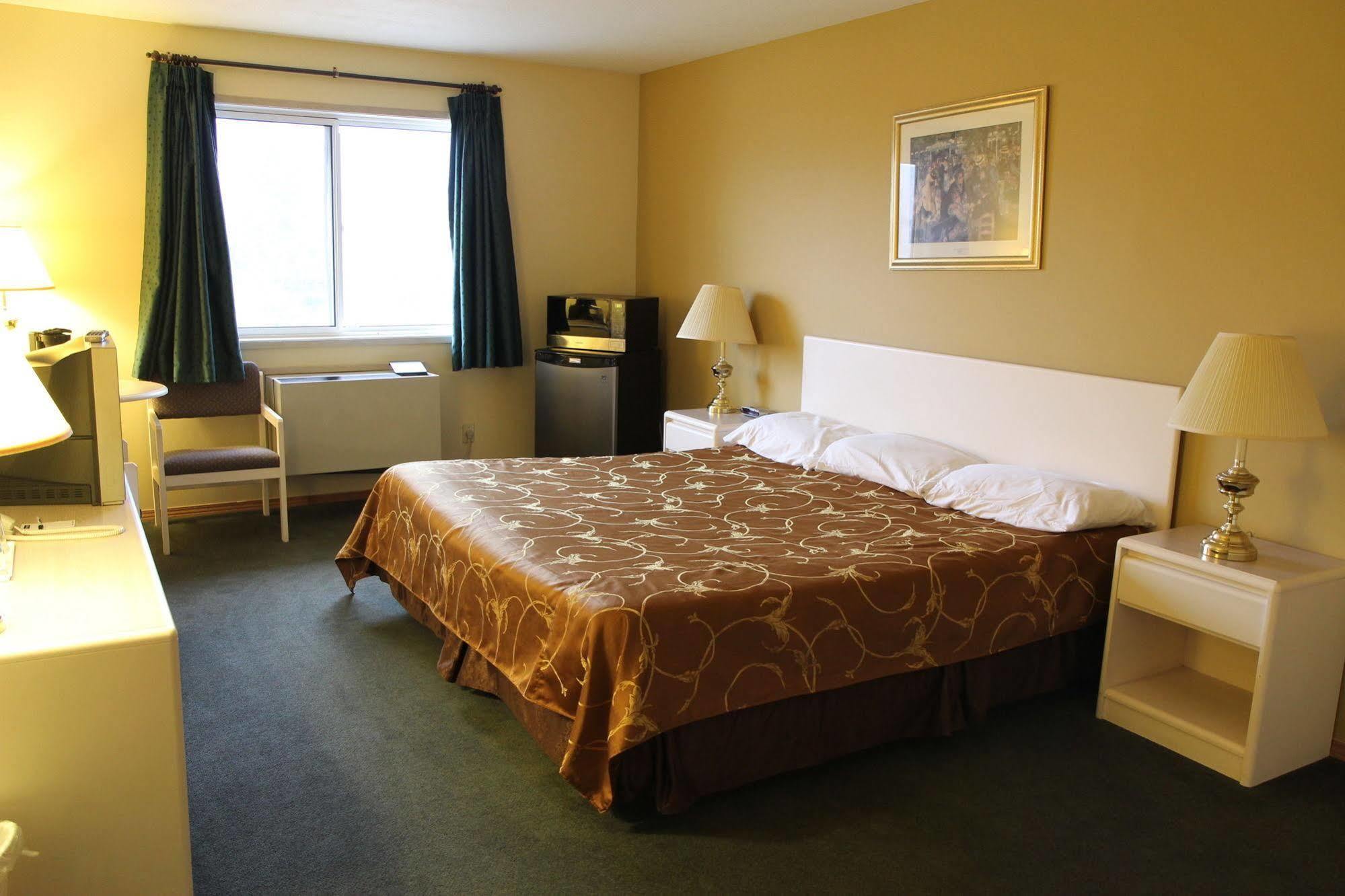 George Mountain View Hotel & Resto Merritt Dış mekan fotoğraf